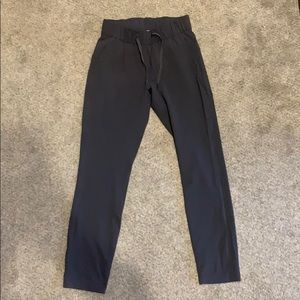 Lululemon On The Fly Joggers